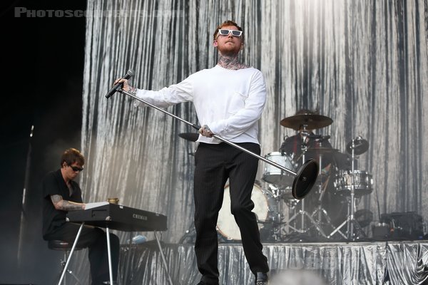 FRANK CARTER AND THE RATTLESNAKES - 2024-08-22 - SAINT CLOUD - Domaine National - Scene de la Cascade - 